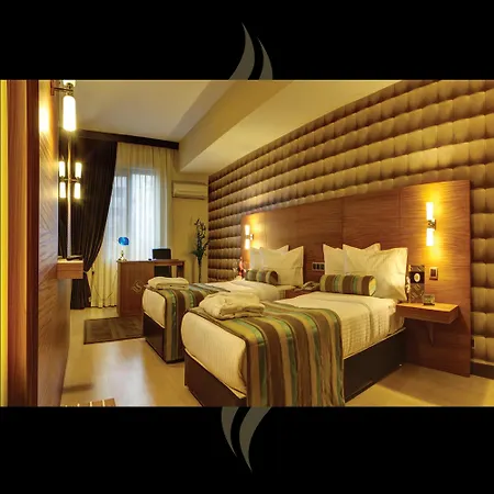 ホテル ススズル アトランティス 4*