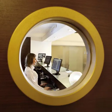 מלון Susuzlu Atlantis 4*