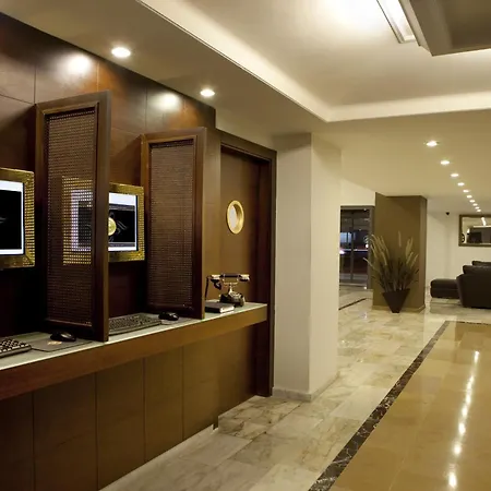 מלון Susuzlu Atlantis 4*