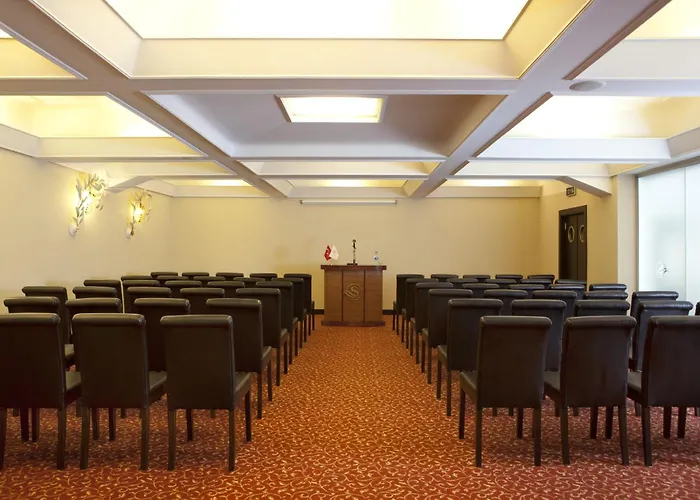 Otel Susuzlu Atlantis İzmir